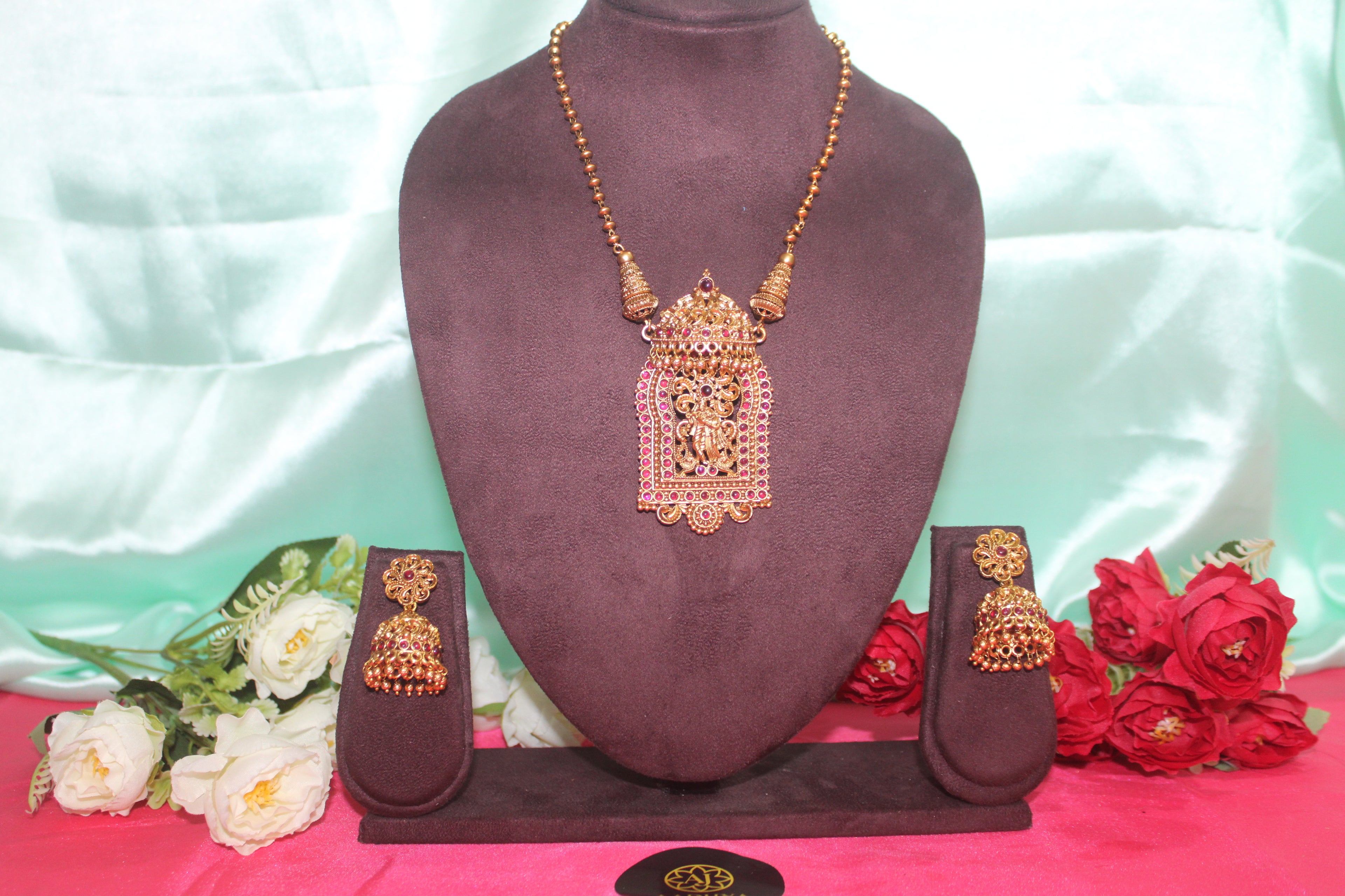 Radha krisha necklace with antiq finish &earings jumka