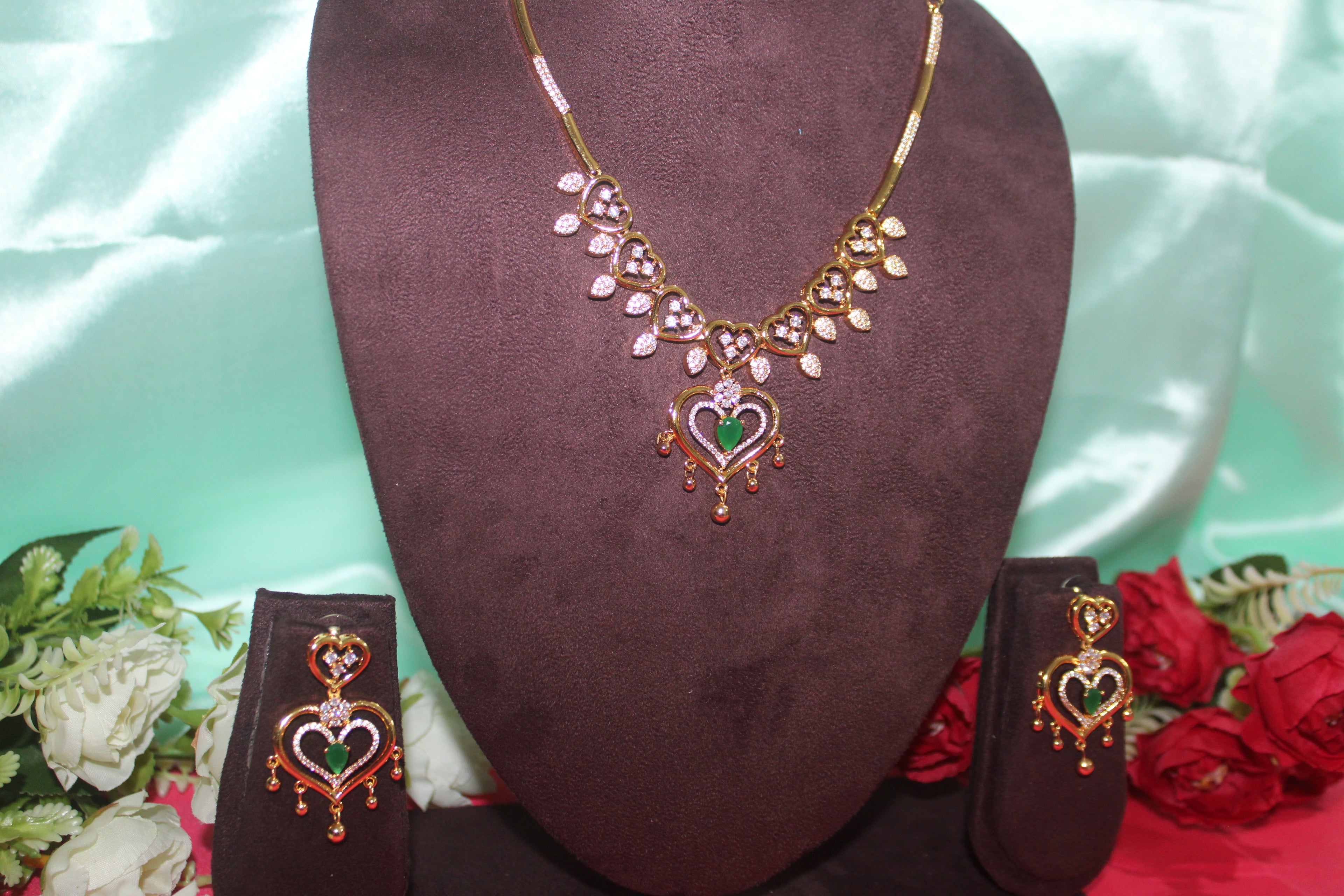 24 crt pure gold plated heart shape short necklace with earings