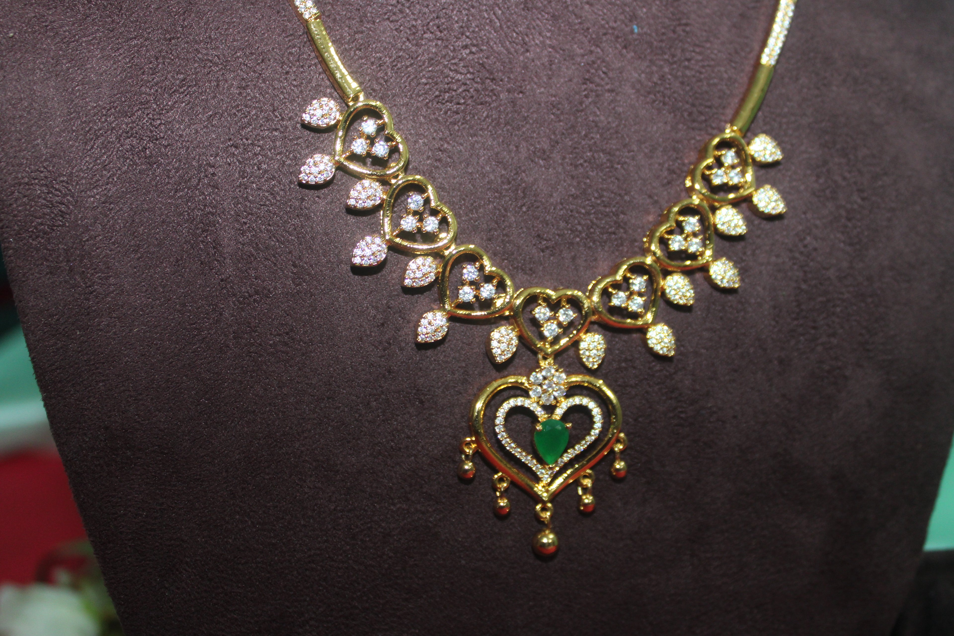 24 crt pure gold plated heart shape short necklace with earings